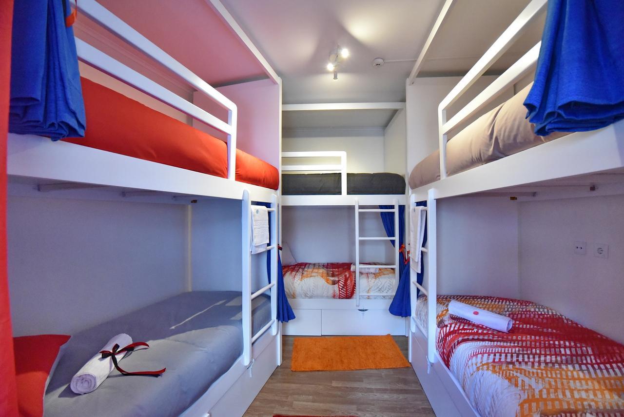 Train Lisbon Hostel Ngoại thất bức ảnh